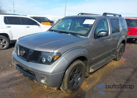 2006 Nissan Pathfinder S z USA, uszkodzony, nr VIN 5N1AR18U56C680939